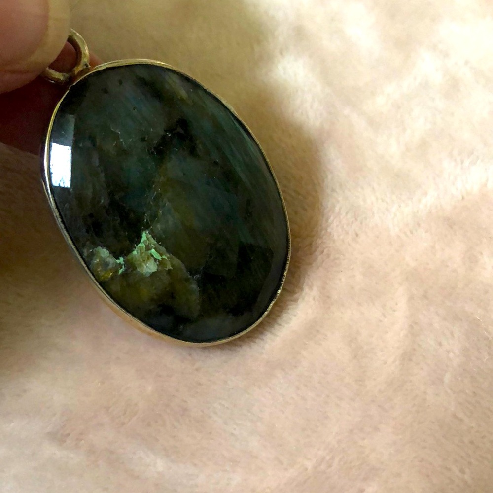 Large Oval Labradorite Pendant .925 - Picture 5 of 12
